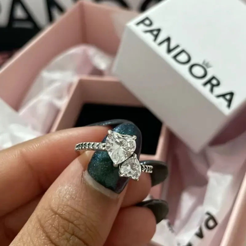 Anillo doble corazón