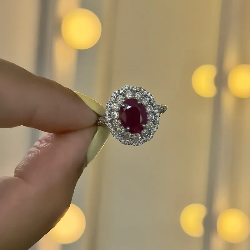 Anillo elegante Circonia marrón