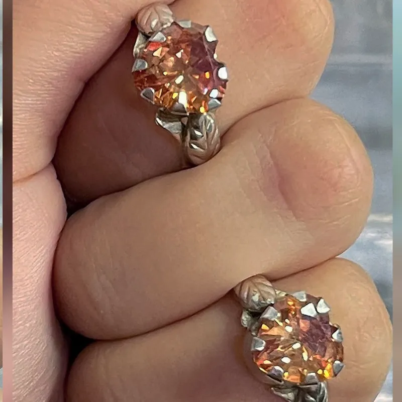 Anillo llamativo 3303
