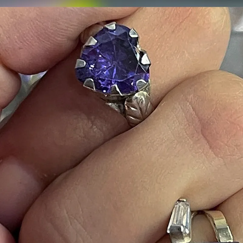 Anillo llamativo 3306
