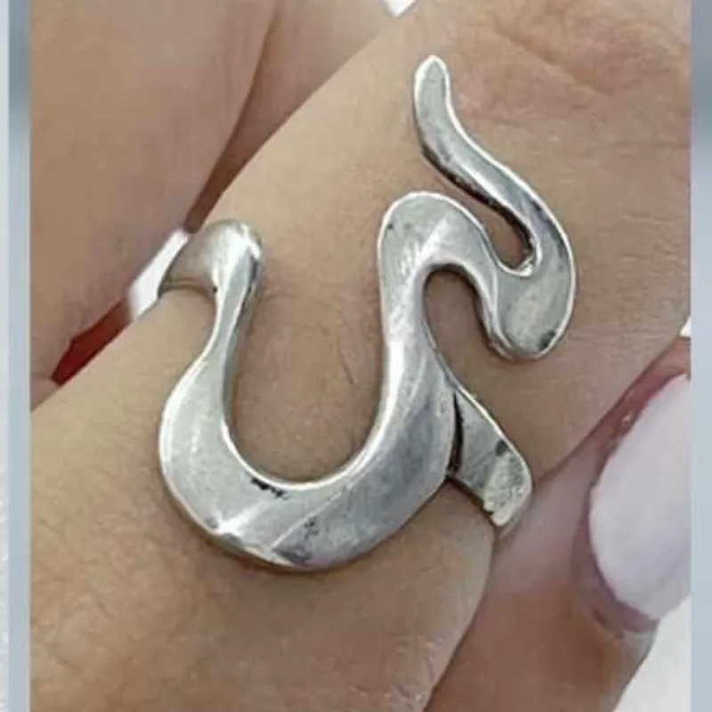 Anillo llamativo 3311