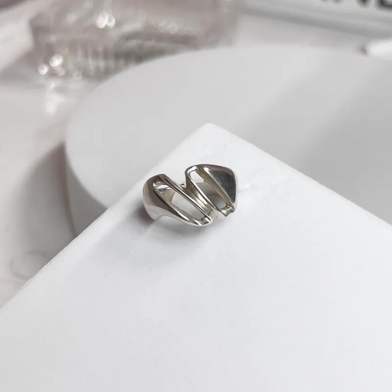 Anillo llamativo 3312