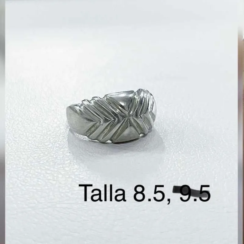 Anillo llamativo 3314