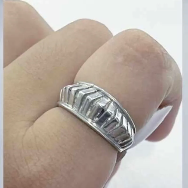 Anillo llamativo 3316