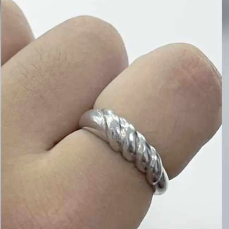 Anillo llamativo 3317