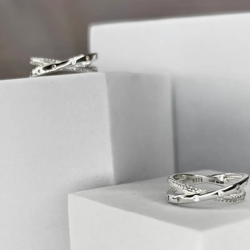 Anillo original cruzado 