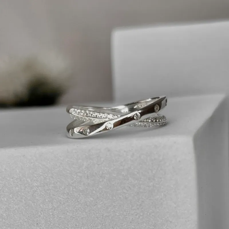 Anillo original cruzado 