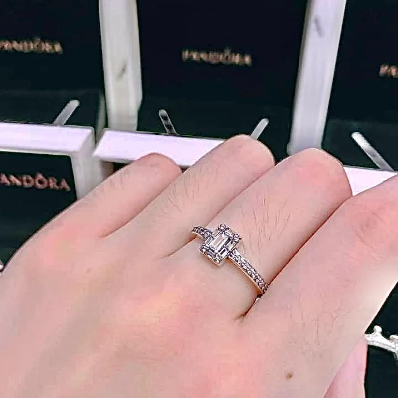 Anillo Pandora 7