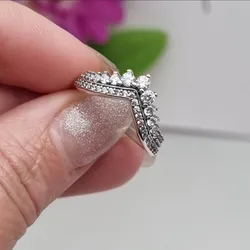 Anillo Pandora corona 