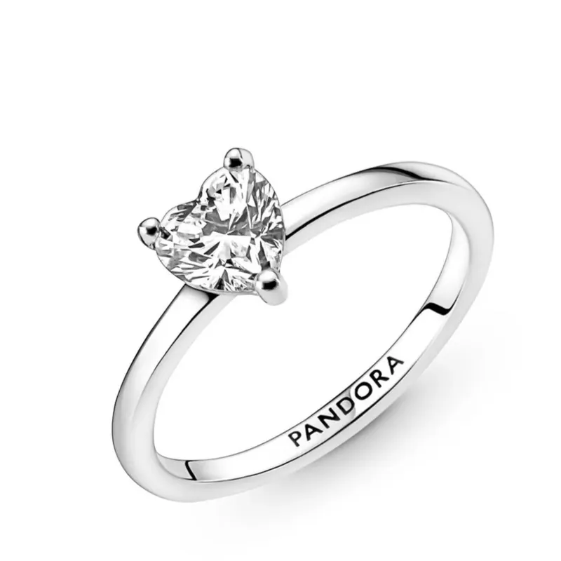 Anillo Pandora solitario corazón