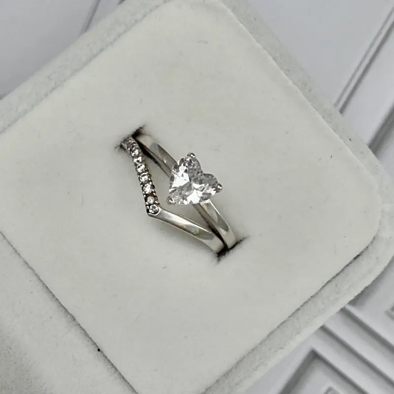 Anillo de compromiso Pandora