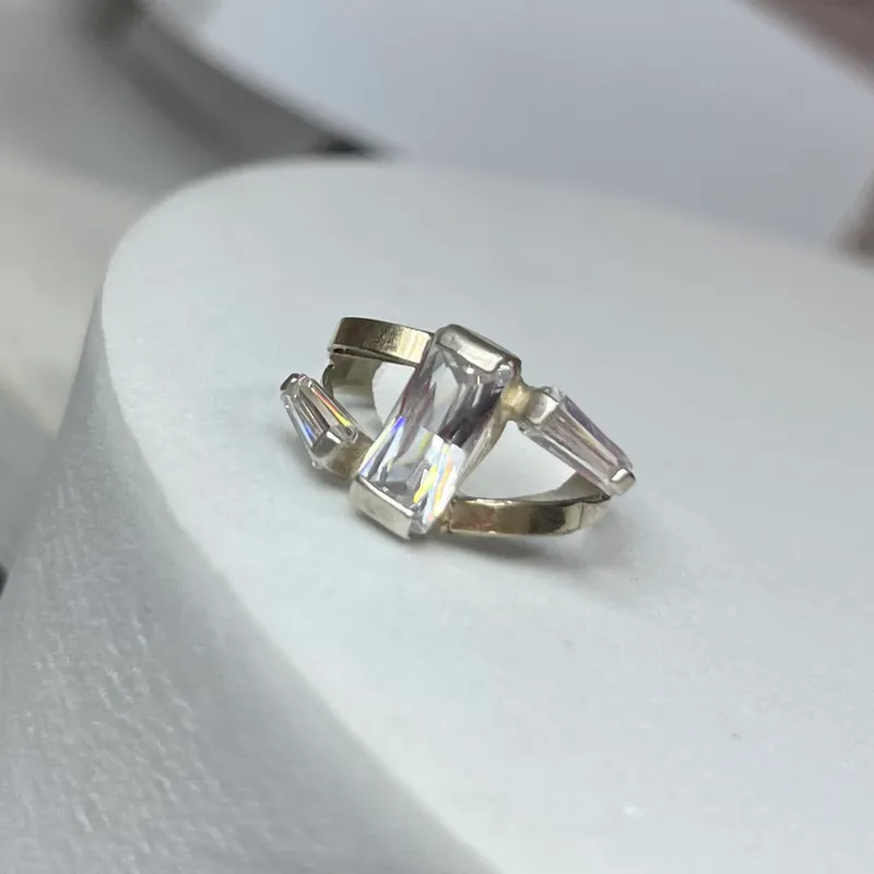 Anillo llamativos 3301