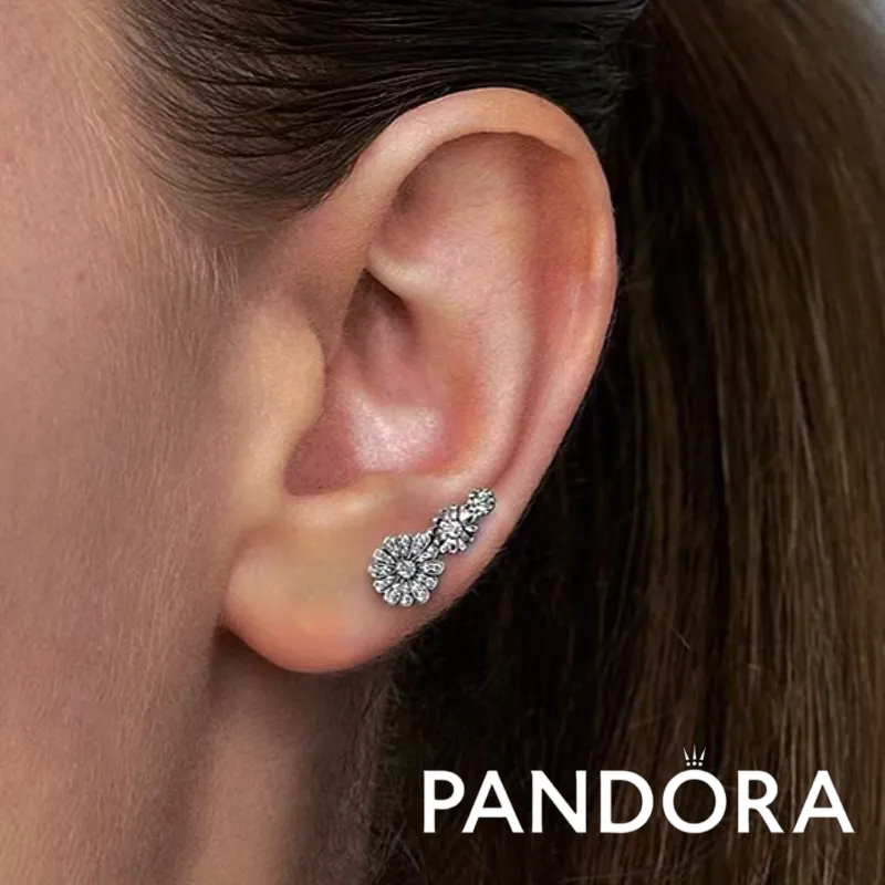 Aretes de Pandora margaritas triples 