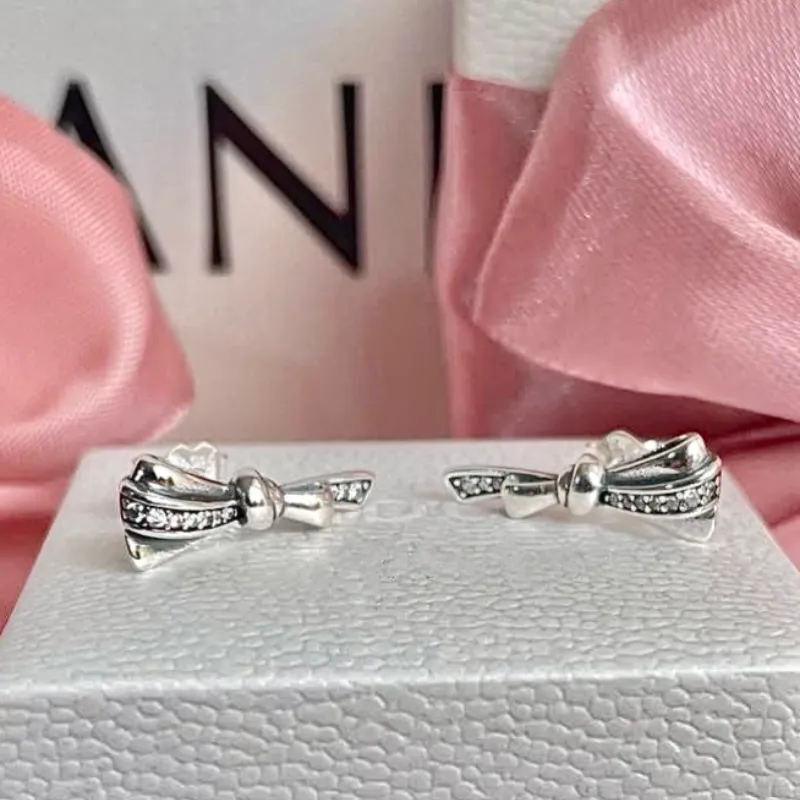 Aretes lacito Pandora