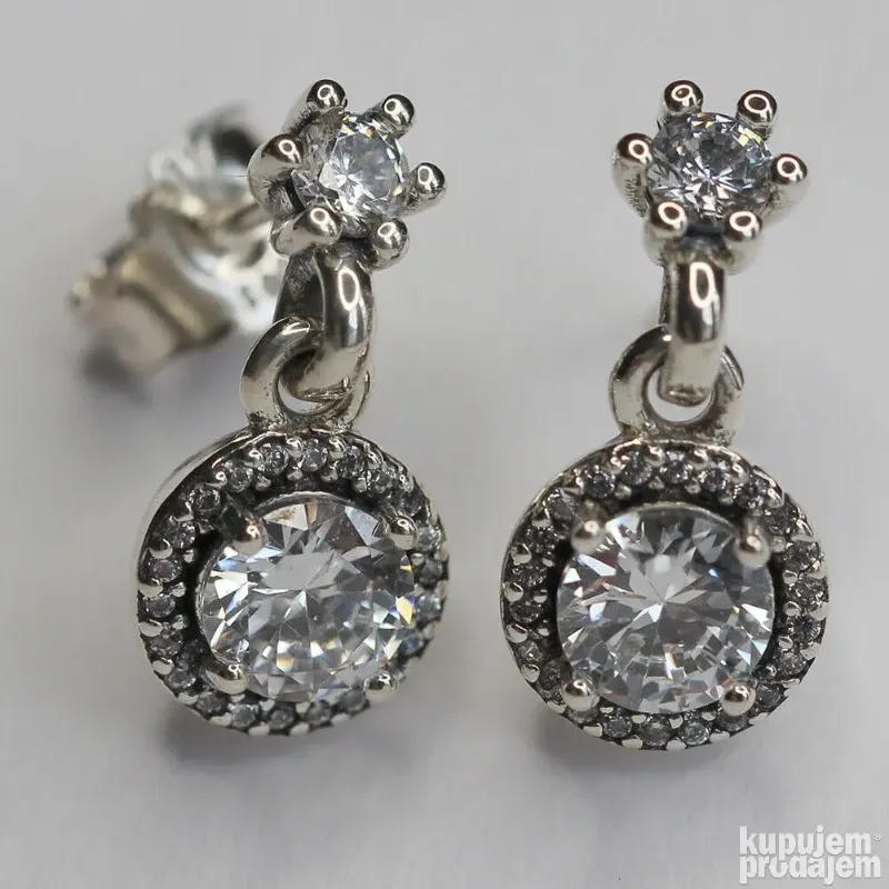 Aretes Pandora con colgante