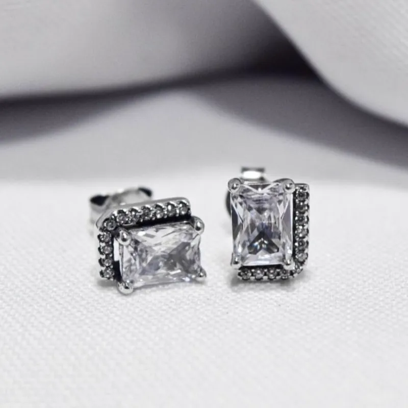 Aretes Pandora rectangulares 