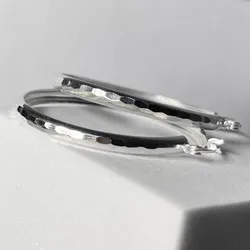 Argollas originales medianas caladas 