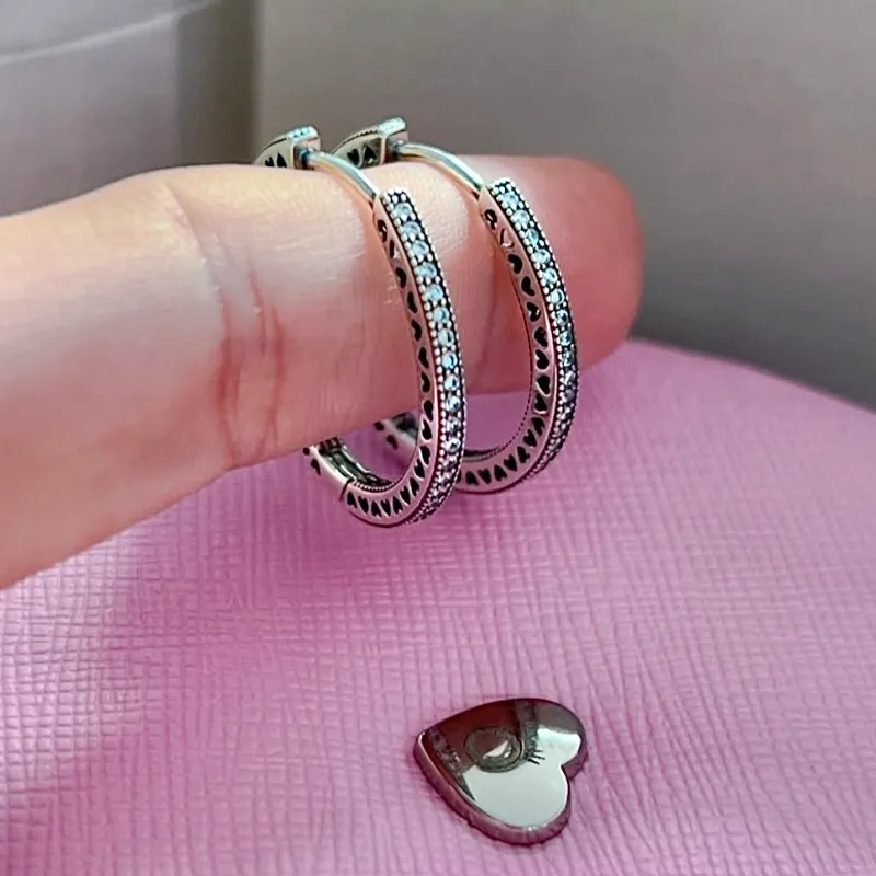 Argollas Pandora clásicas 