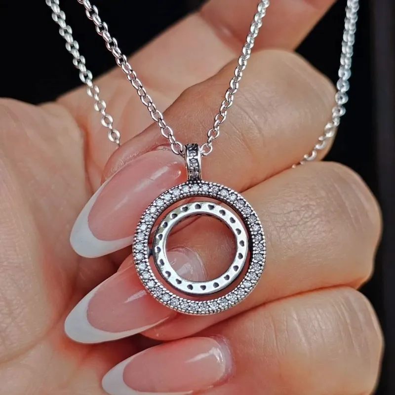 Cadena Pandora Clásica aros tirantes 