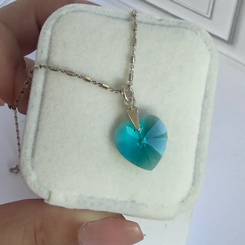 Cadena piedra azul