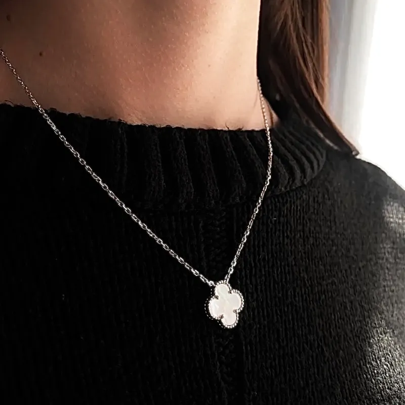 Cadena Van Cleef Blanca