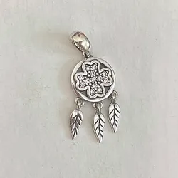 Charm atrapasueños y trébol 