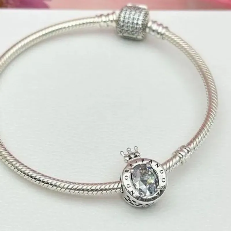 Charm corona clásica Pandora