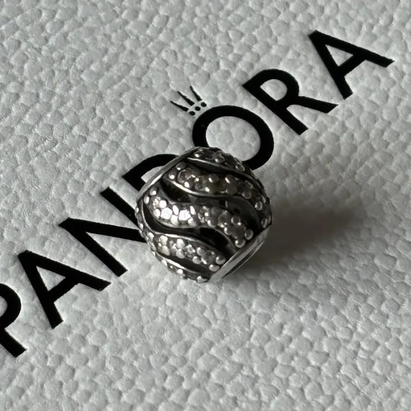 Charm de plata separador