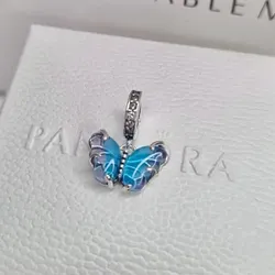 Charm mariposa 