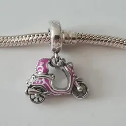 Charm moto de plata
