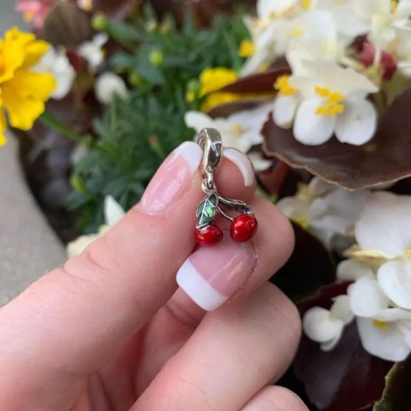 Charm Original Cherry