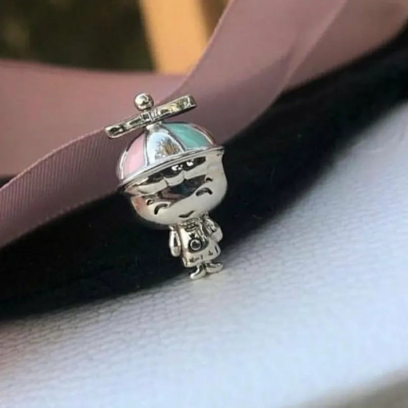 Charm original niño