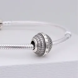 Charm separador clásico