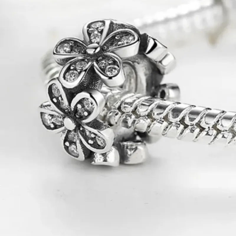 Charm separador margaritas 