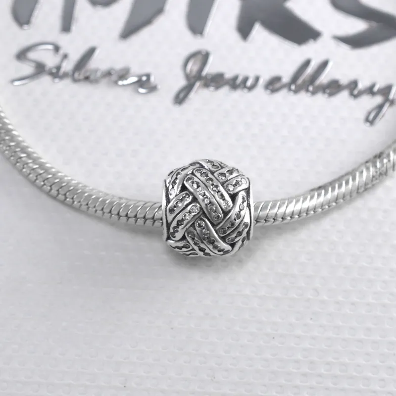 Charm separador nudo Pandora