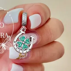 Charm trébol 