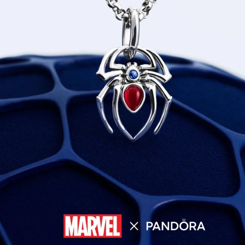 Collar Pandora Edición Spider Man