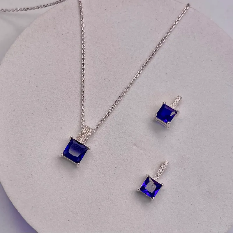 Conjunto de plata azul 