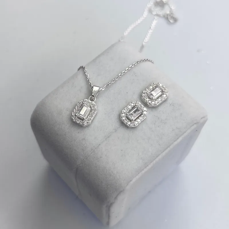 Conjunto de plata blanco 