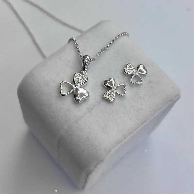 Conjunto de plata flor 