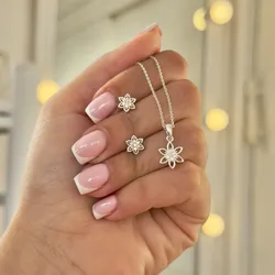 Conjunto florecitas