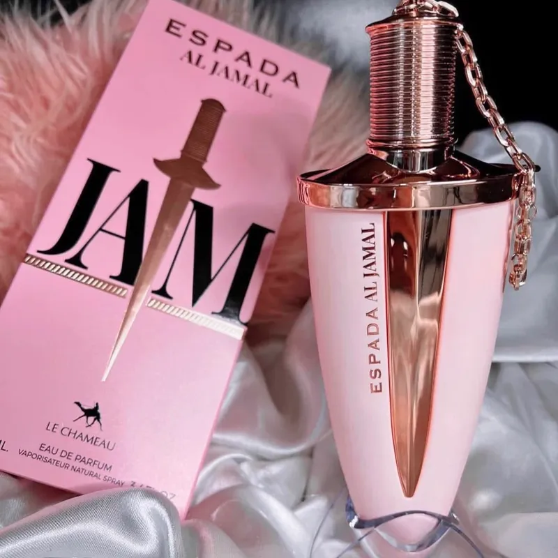 Espada al jamal, Le chameau Mujer