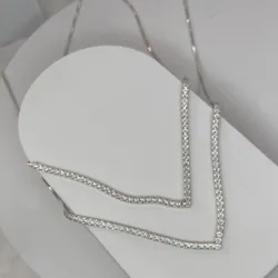 Gargantilla en pedrería