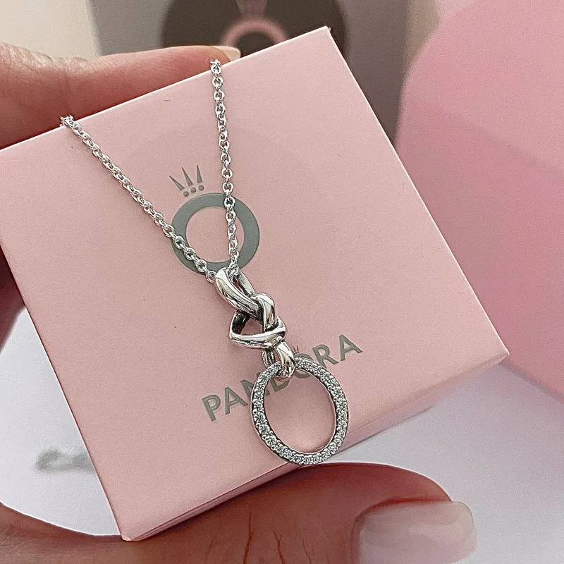 Cadena Pandora Nudo corazón 