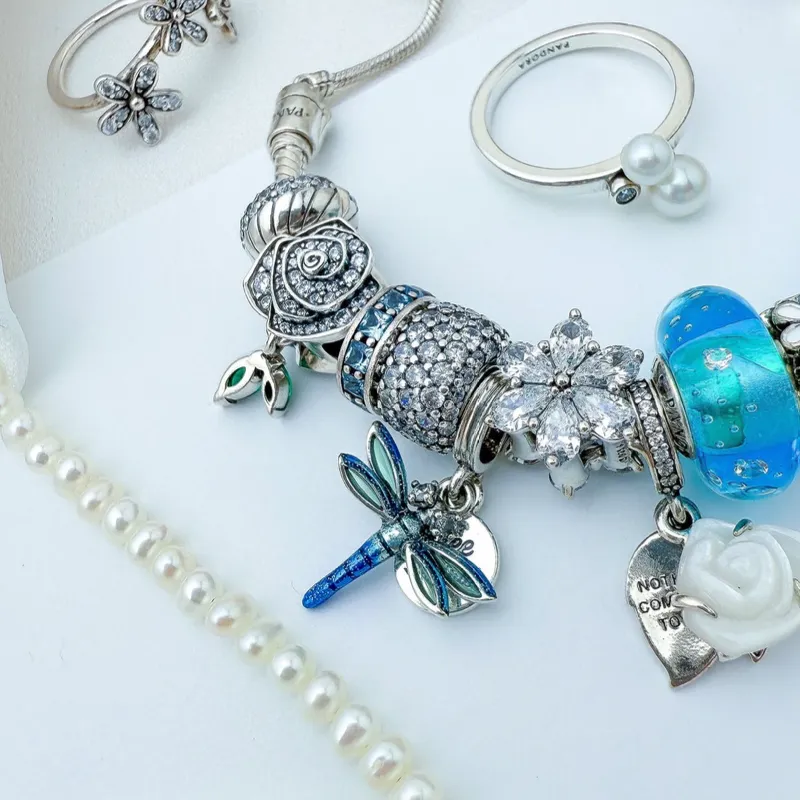 Pulsera armada temática azul