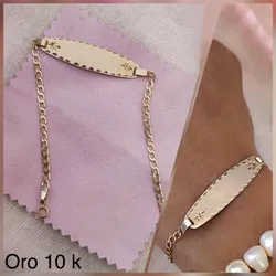 Pulsera de oro con placa