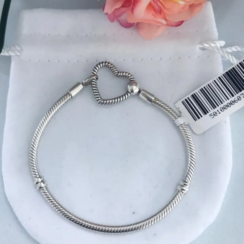 Pulsera flexible corazón porta charms 