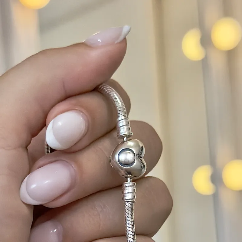 Pulsera Pandora corazón clásico 
