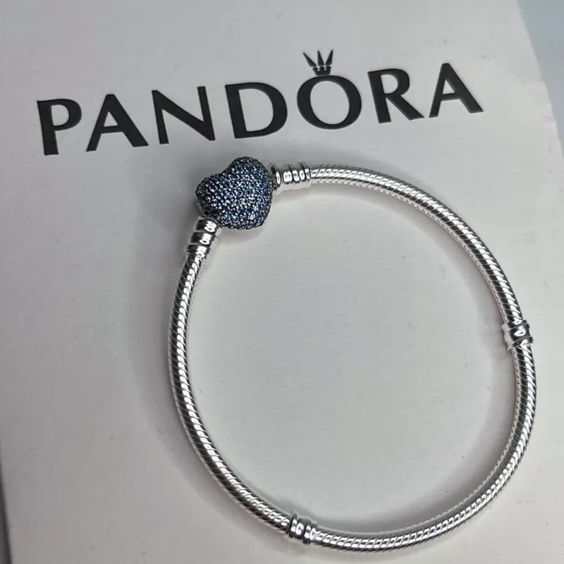 Pulsera Pandora corazón con perlas azules 