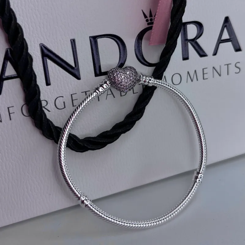 Pulsera Pandora corazón con perlas rosadas 